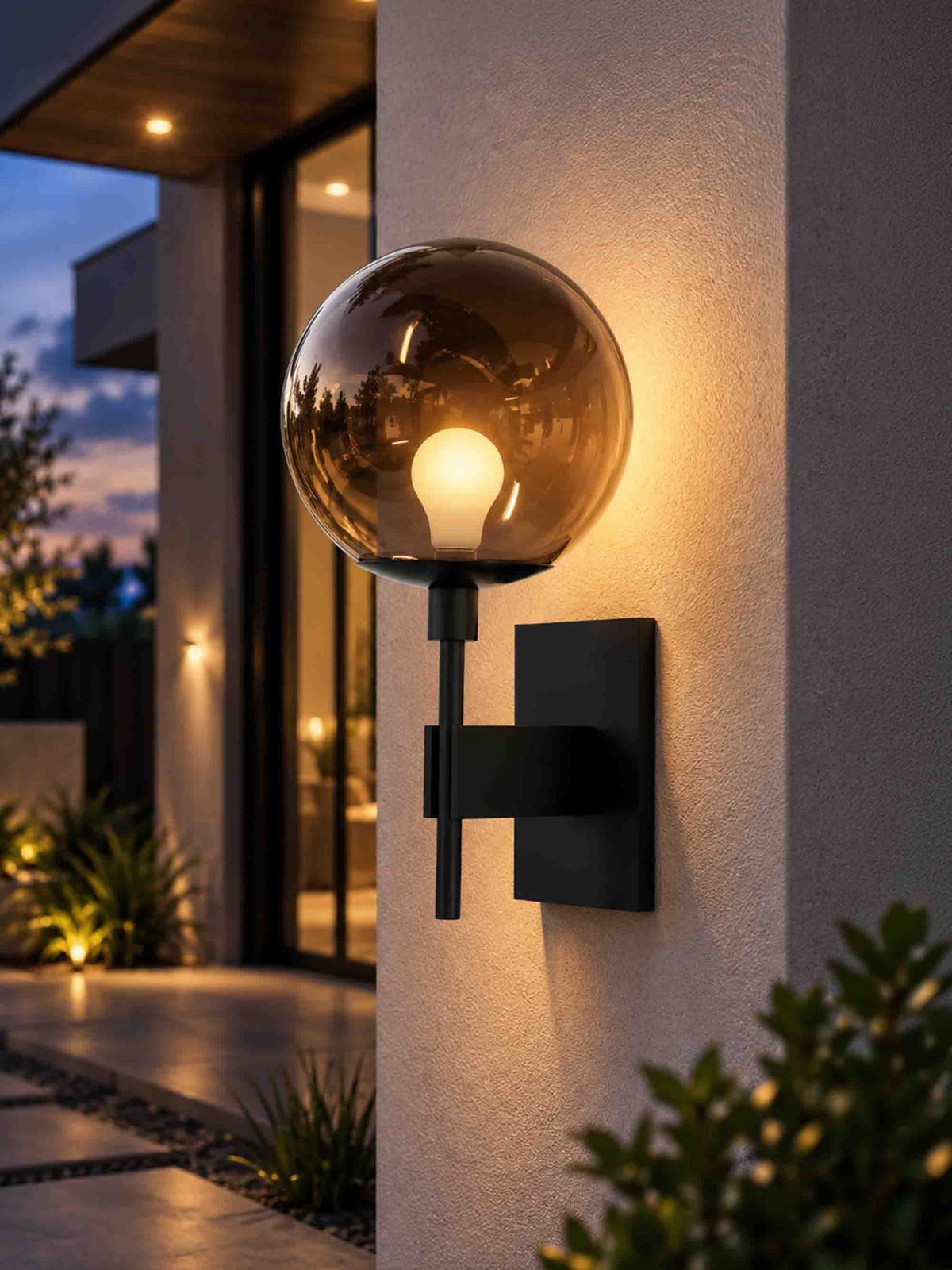 8" Globe Wall Mounted Lamp