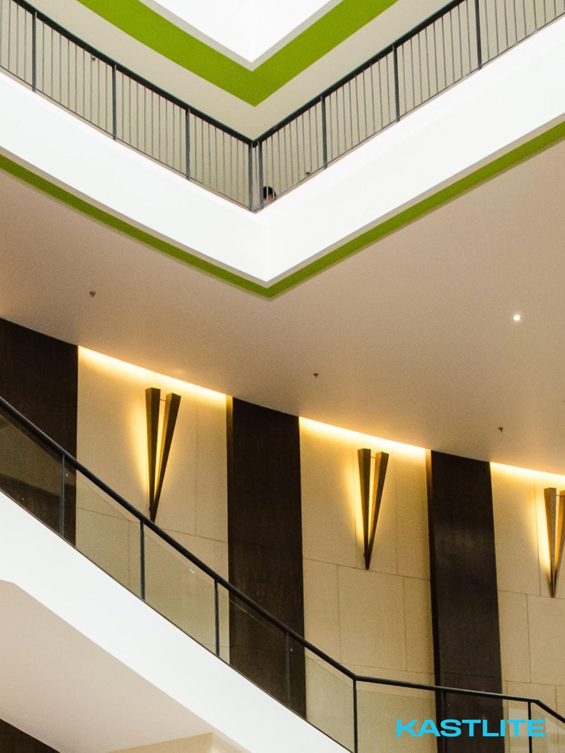 G24d 5.5W Universal 2-Pin